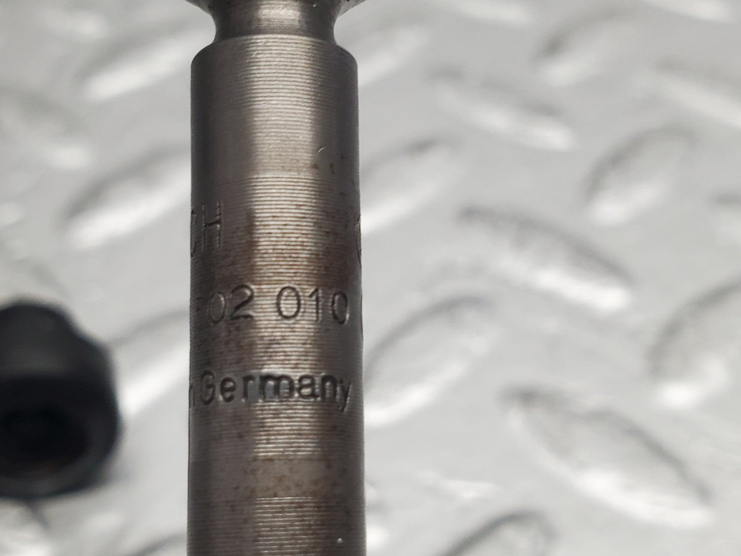 47332129