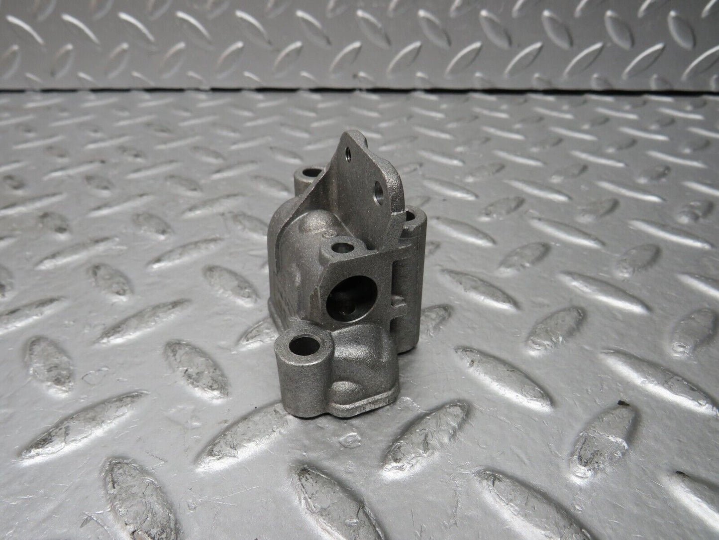 30218 Mercedes-Benz W123 230E Automatic Gearbox Valve Body 722.122 1092770205