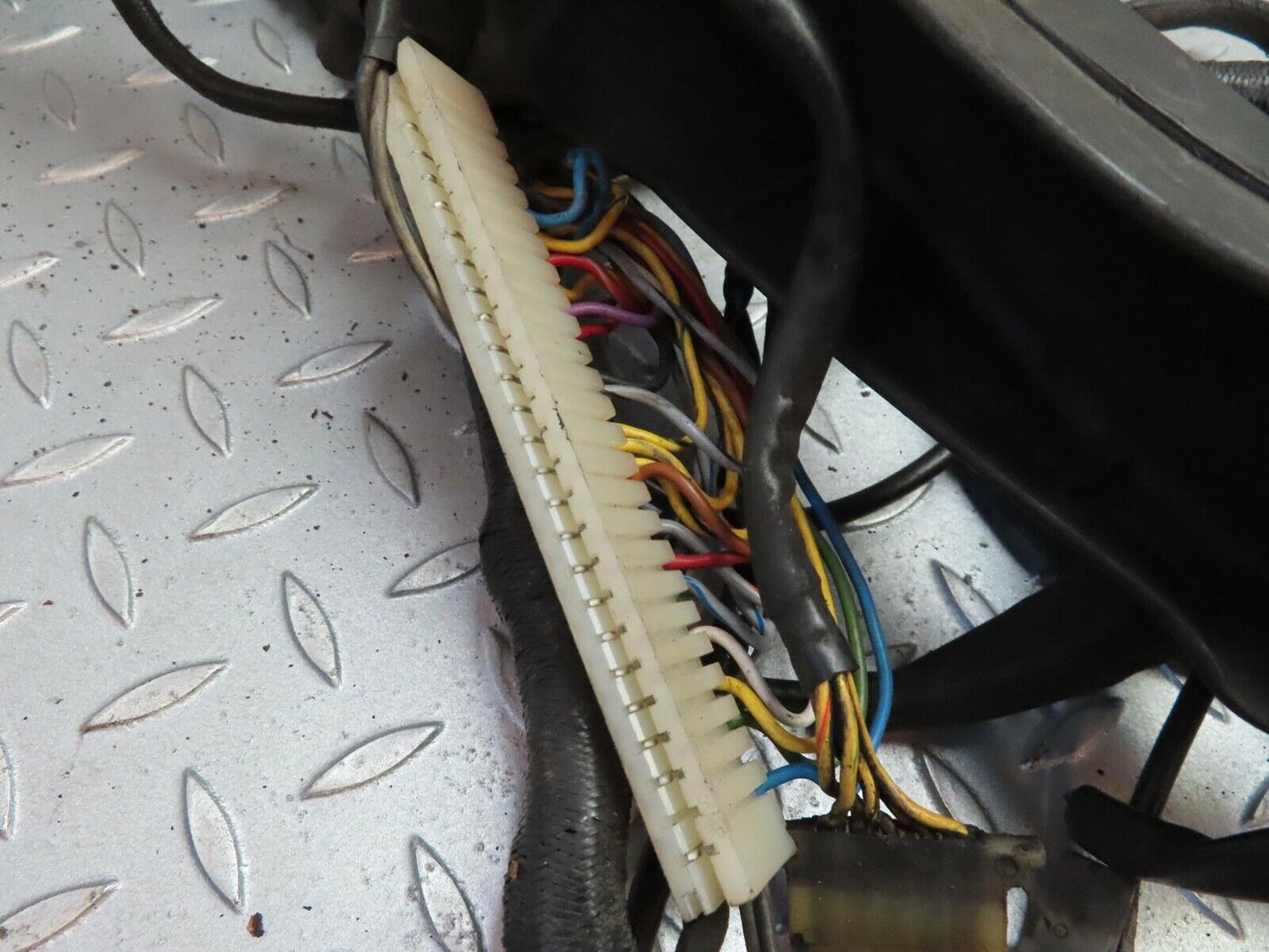 12645 Mercedes-Benz W108 280SE 3.5 Engine Chassis Body Wire Wiring Harness