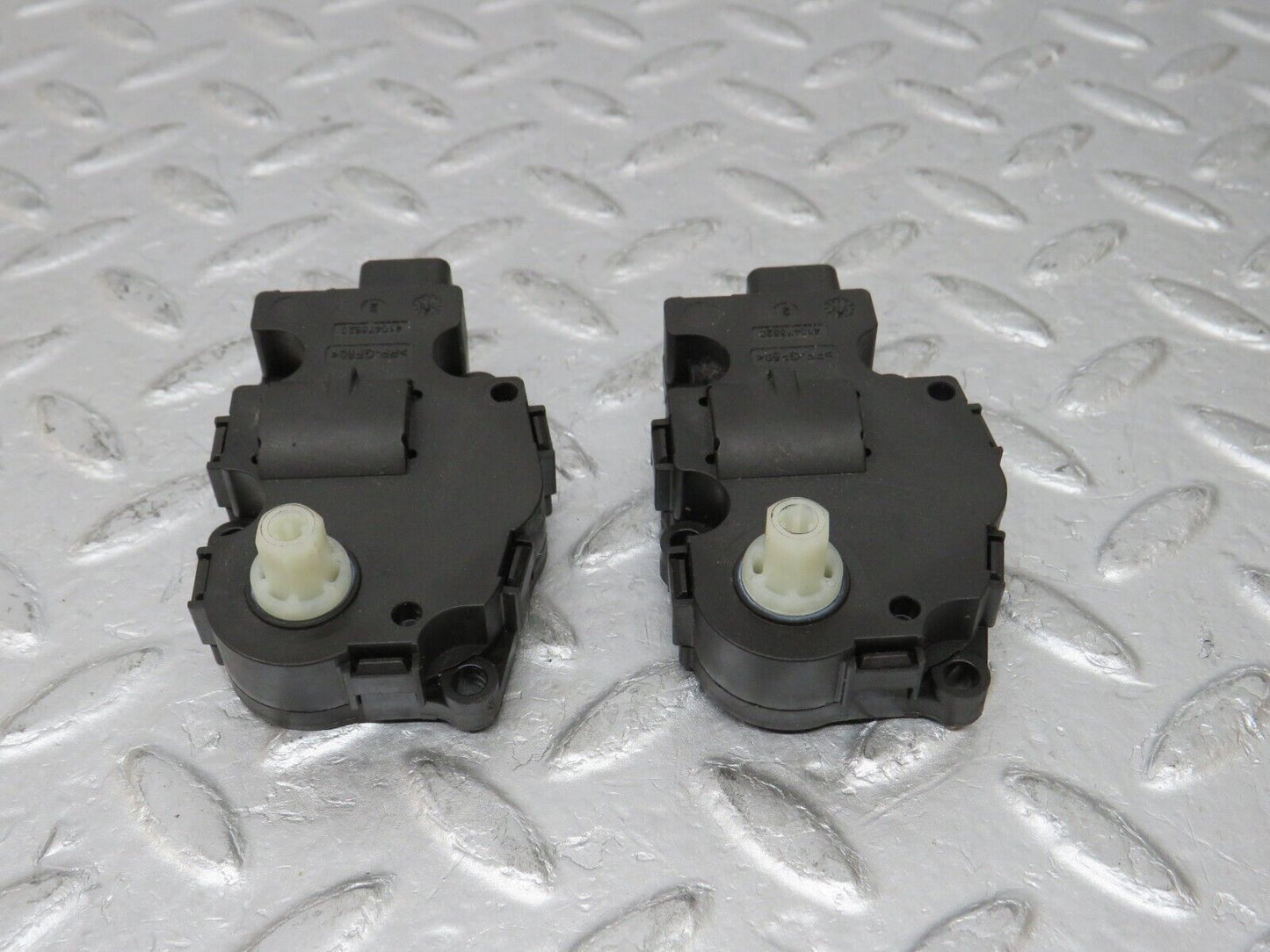 35276 Mercedes-Benz W221 Heater Actuator Motor 2x