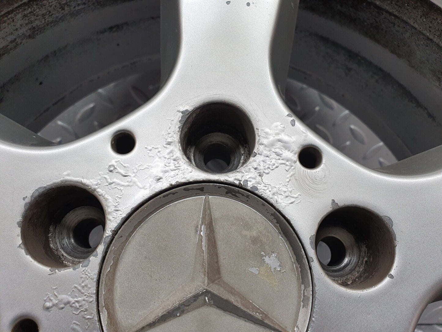 42020 Mercedes-Benz Alloy Wheel Set 7Jx16H2 8Jx16H2 ET31 ET32  2034012902