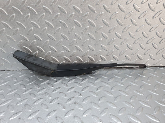 41586 Mercedes-Benz W124 200E Wiper Arm