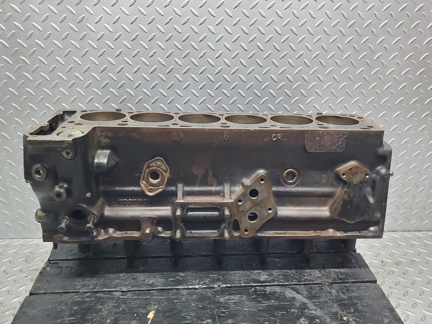 44551 Mercedes-Benz W123 280E Engine Block M110.988