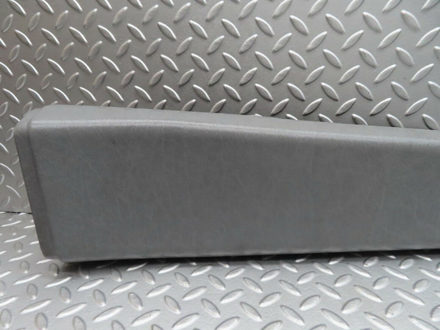 14900 Mercedes-Benz W140 S320 B Pillar Cover Right Side 1406923089