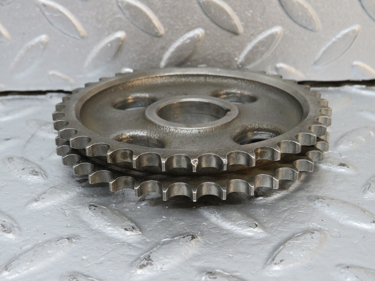 39938 Mercedes-Benz R107 350SL Camshaft Timing Gear 1160520601