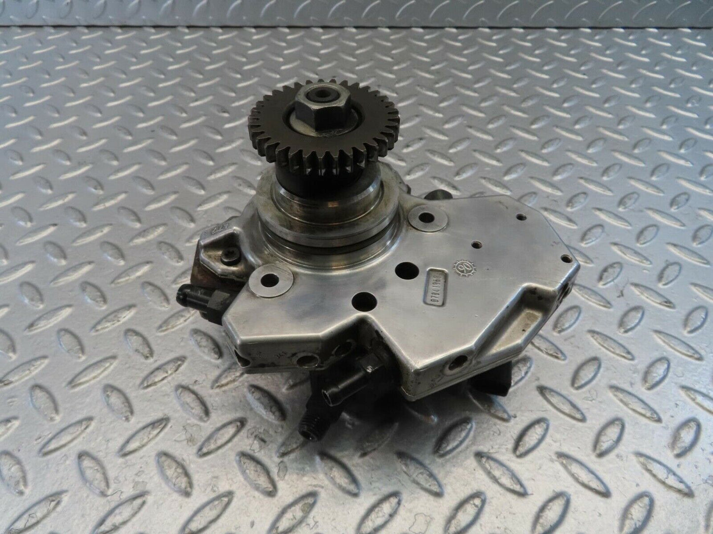 11265 Mercedes-Benz W221 S320 High Pressure Fuel Pump