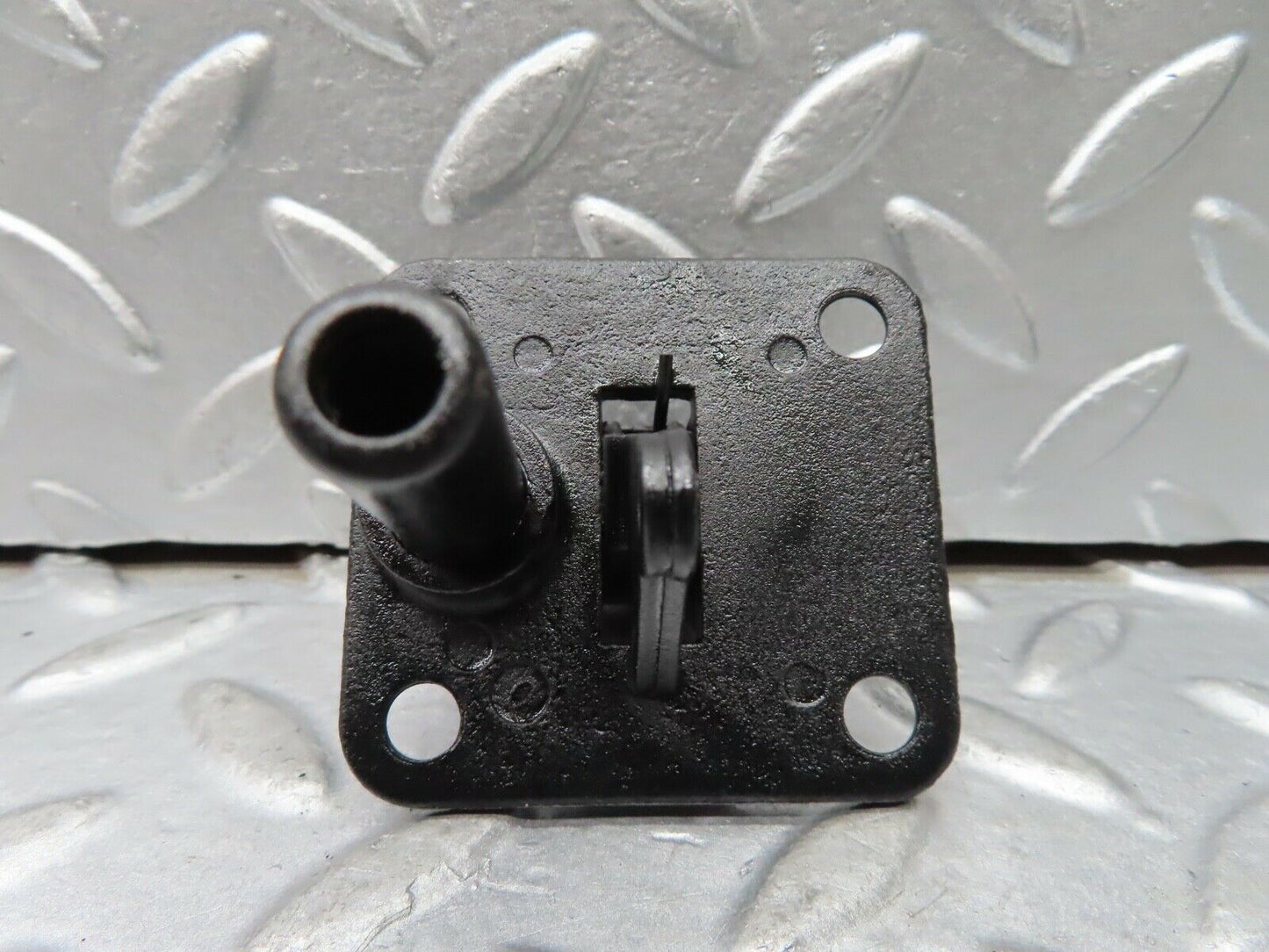 20371 Mercedes-Benz W114 280CE Coupe Bonnet Lock Catch