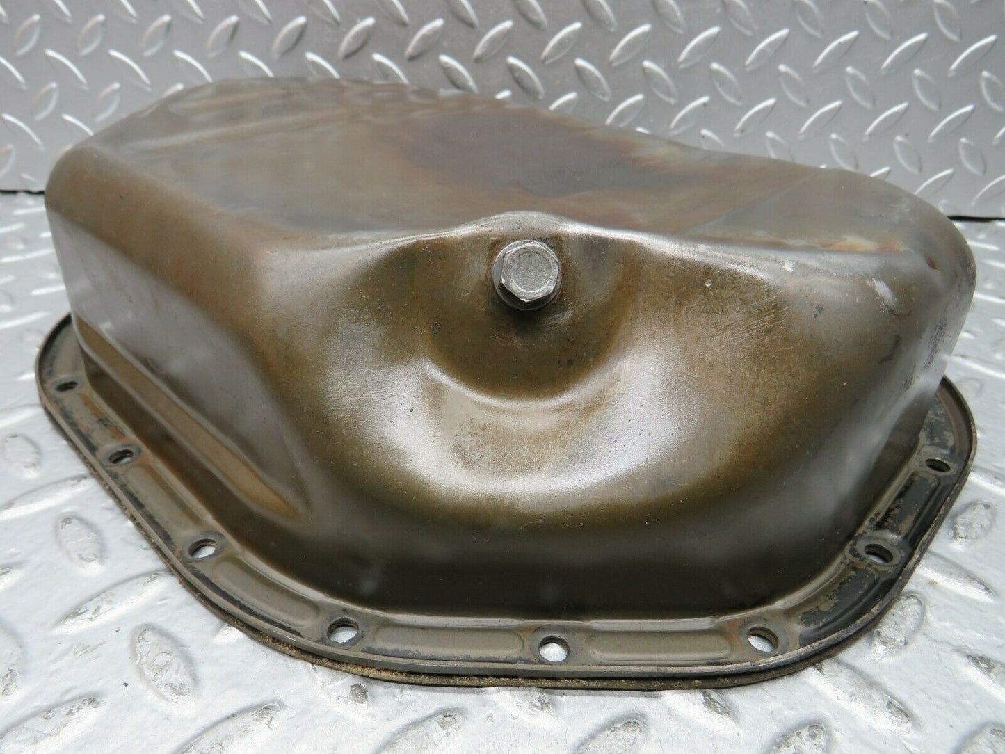 22227 Mercedes-Benz S123 280TE Wagon Oil Pan Oil Sump