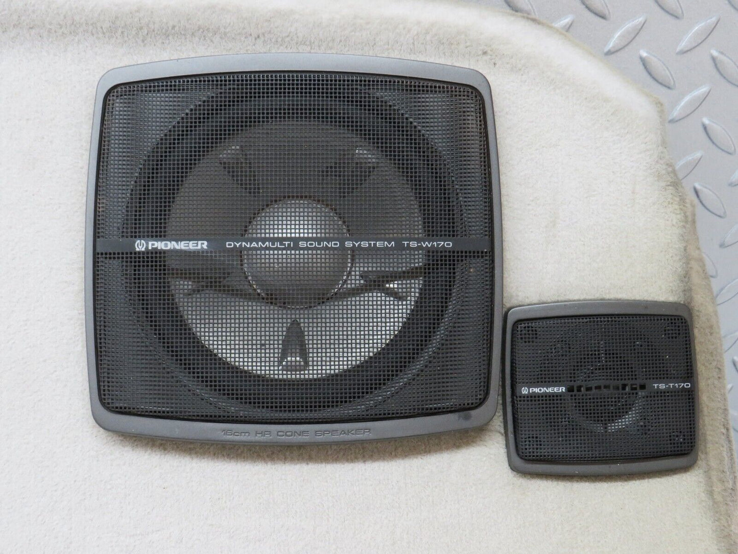 36597 Mercedes-Benz W201 190E Parcel Shelf