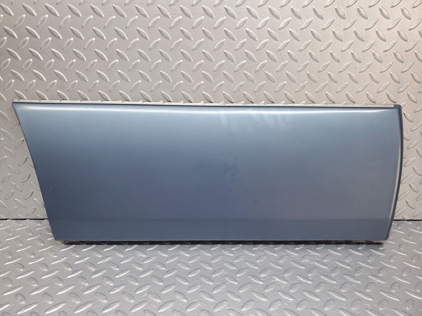 44643 Mercedes-Benz W124 220E Rear Right Door Lower Moulding Trim