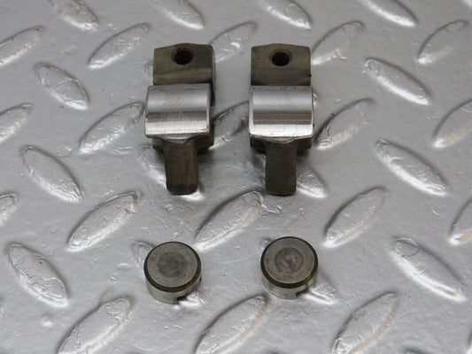 40048 Mercedes-Benz R107 350SL Rocker Arm With Valve Tappet