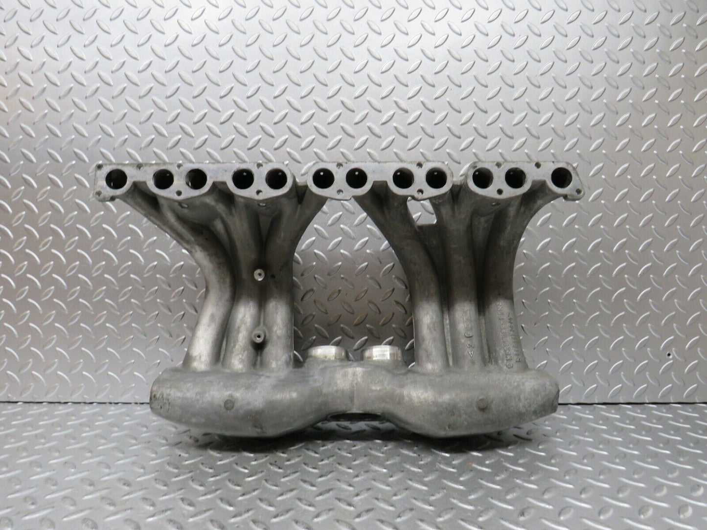 27718 Mercedes-Benz S124 300TE Wagon Air Intake Manifold 6061410901