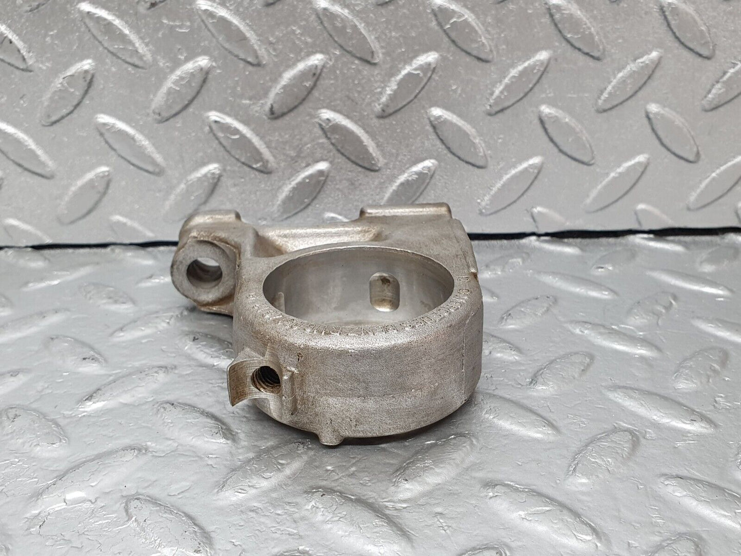 43798 Mercedes-Benz C126 380SEC Coupe Camshaft Tower Bearing 1160514612