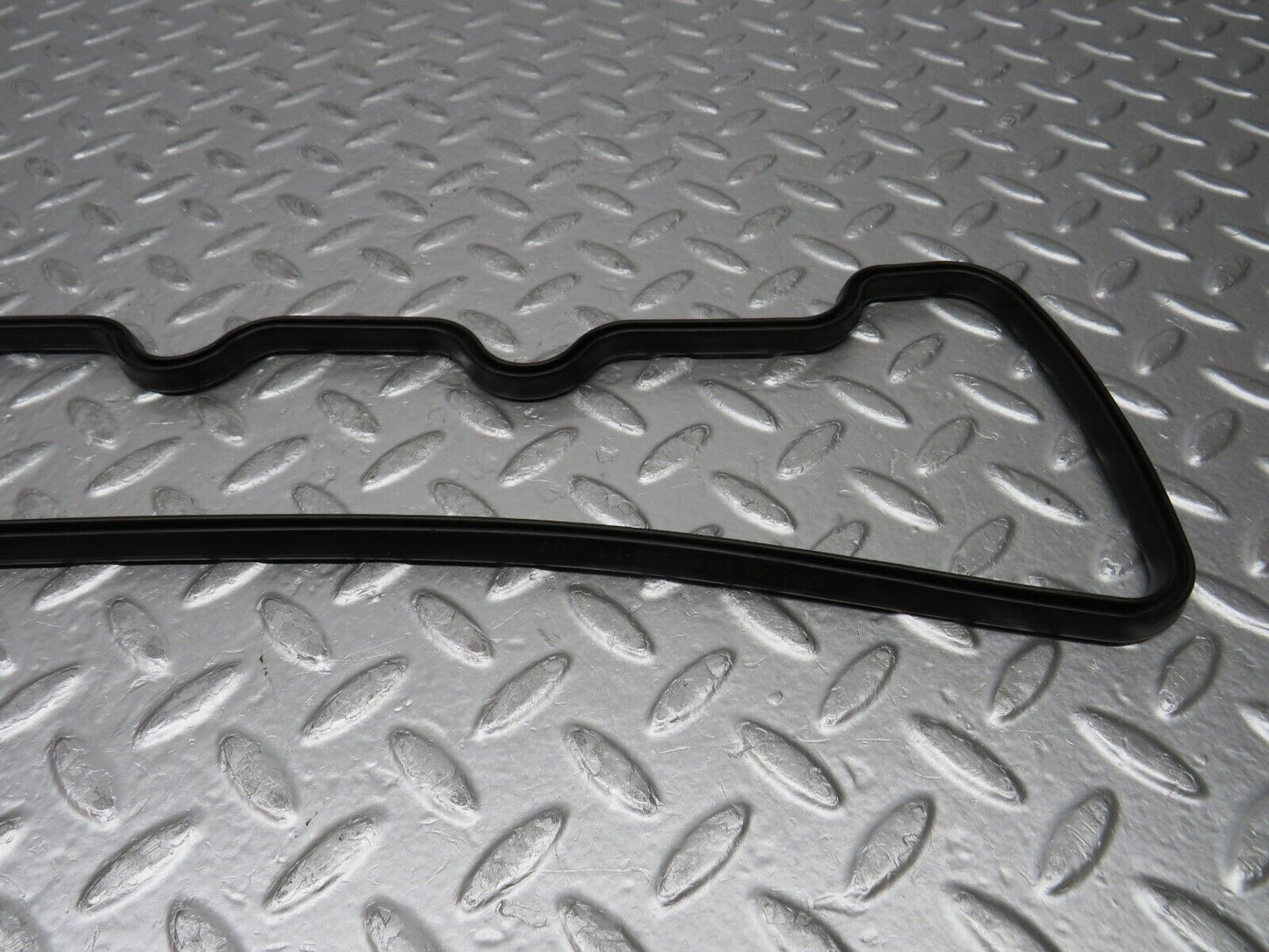 0107 Mercedes-Benz W116 350SE Valve Cover Gasket 1160161421