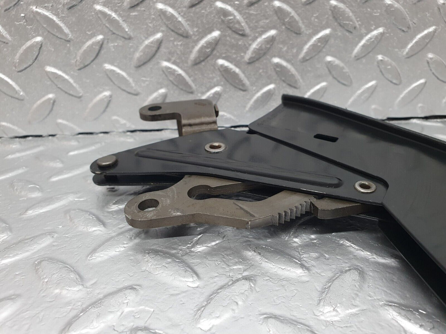 42782 Mercedes-Benz W201 190 Handbrake Lever 2014270134