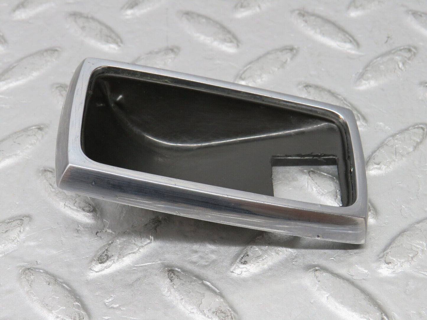 35816 Mercedes-Benz W108 Chrome Frame For Door Opener Front Right