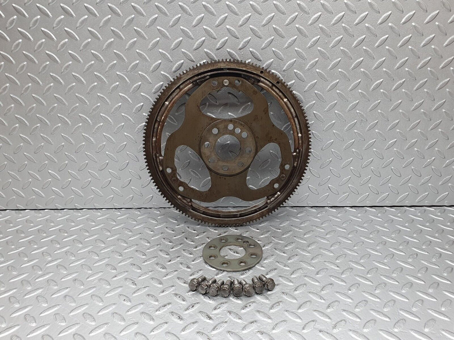 41203 Mercedes-Benz W126 300SE Flywheel Starter Ring With Bolts 1020320606