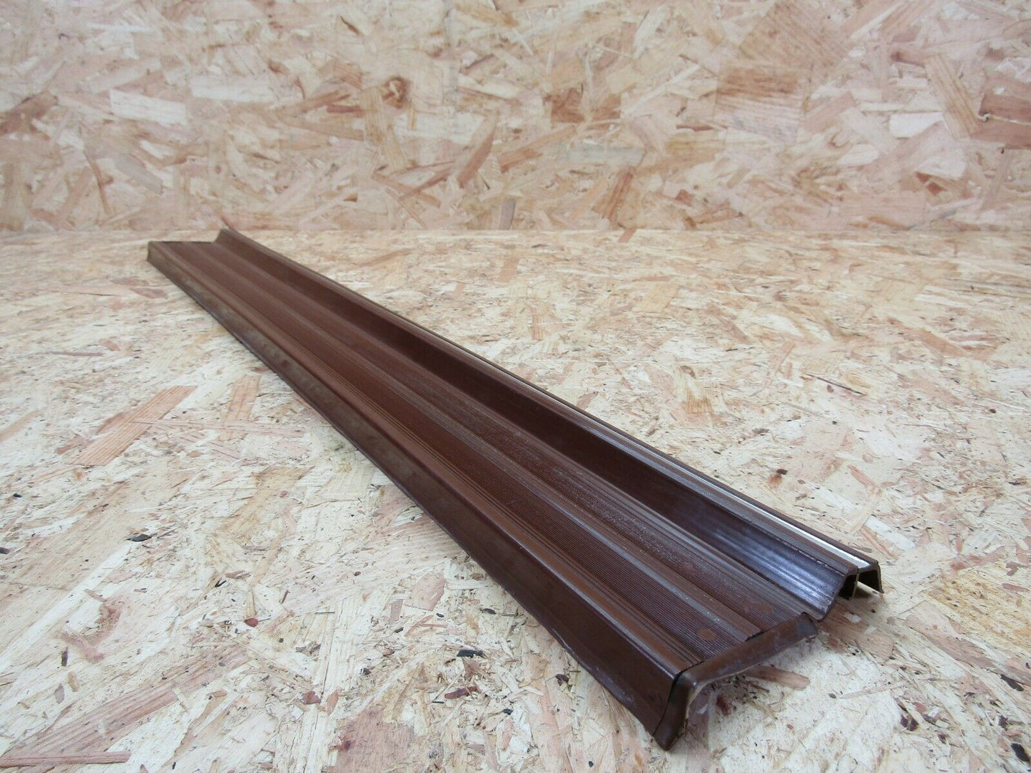 2149 Mercedes-Benz W116 350SE Front Left Door Sill