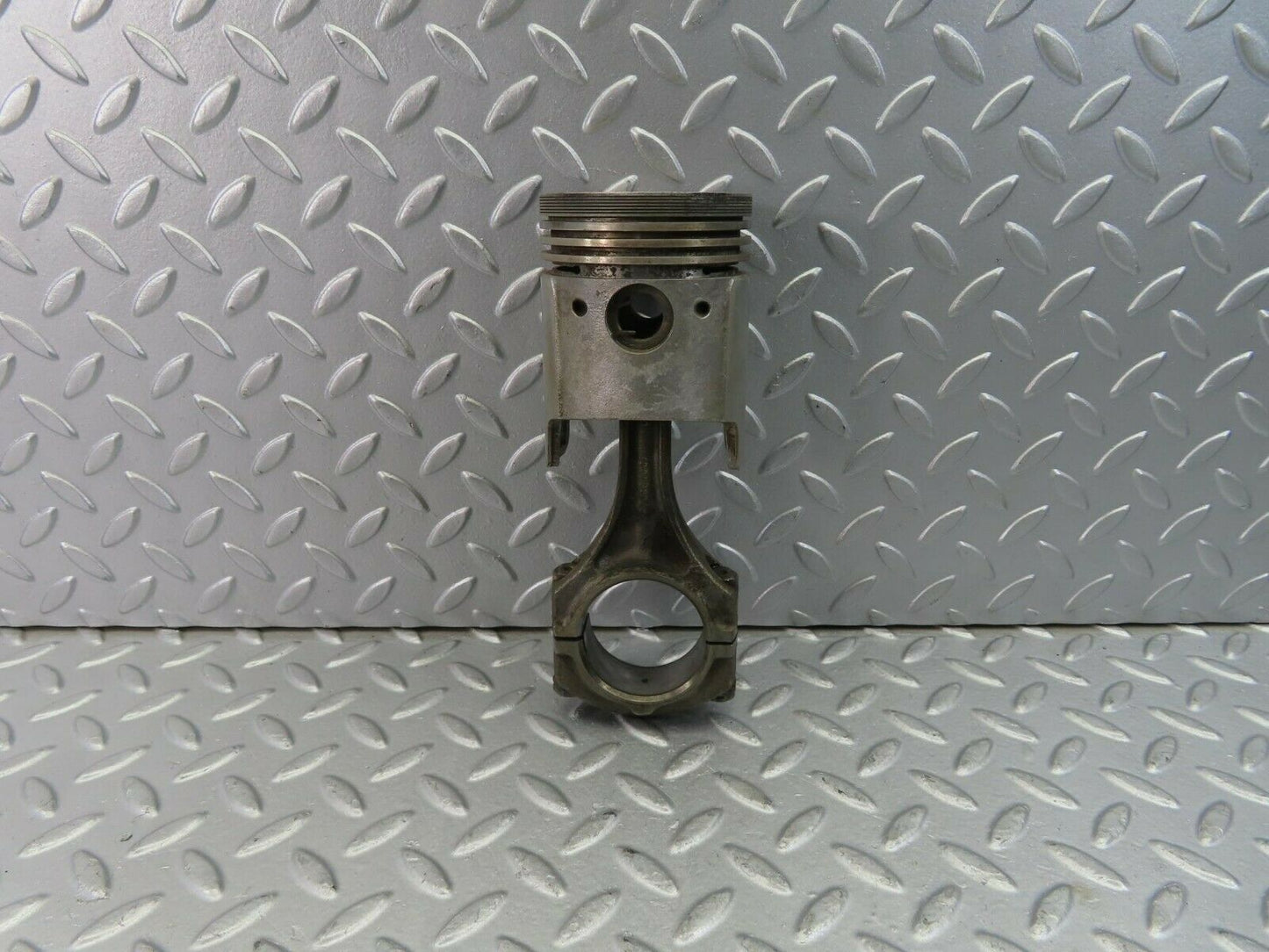 10205 Mercedes-Benz W111 220SE Piston With Connecting Rod 79.97 mm
