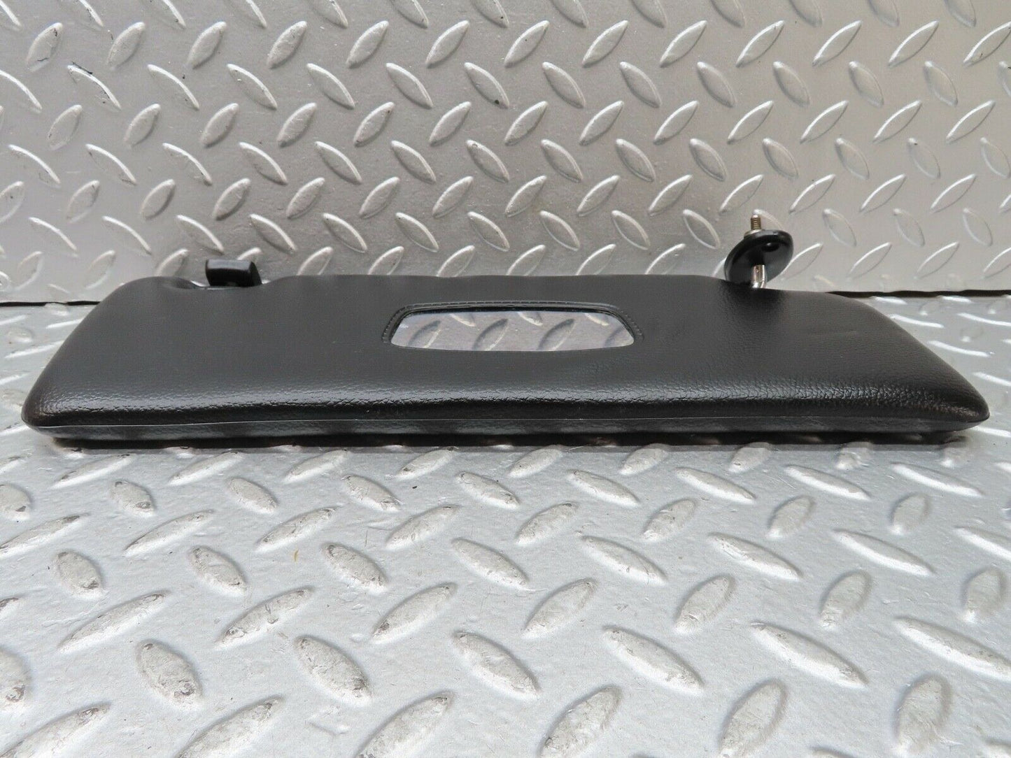 19039 Mercedes-Benz W123 300D Sun Visor Right Side Black