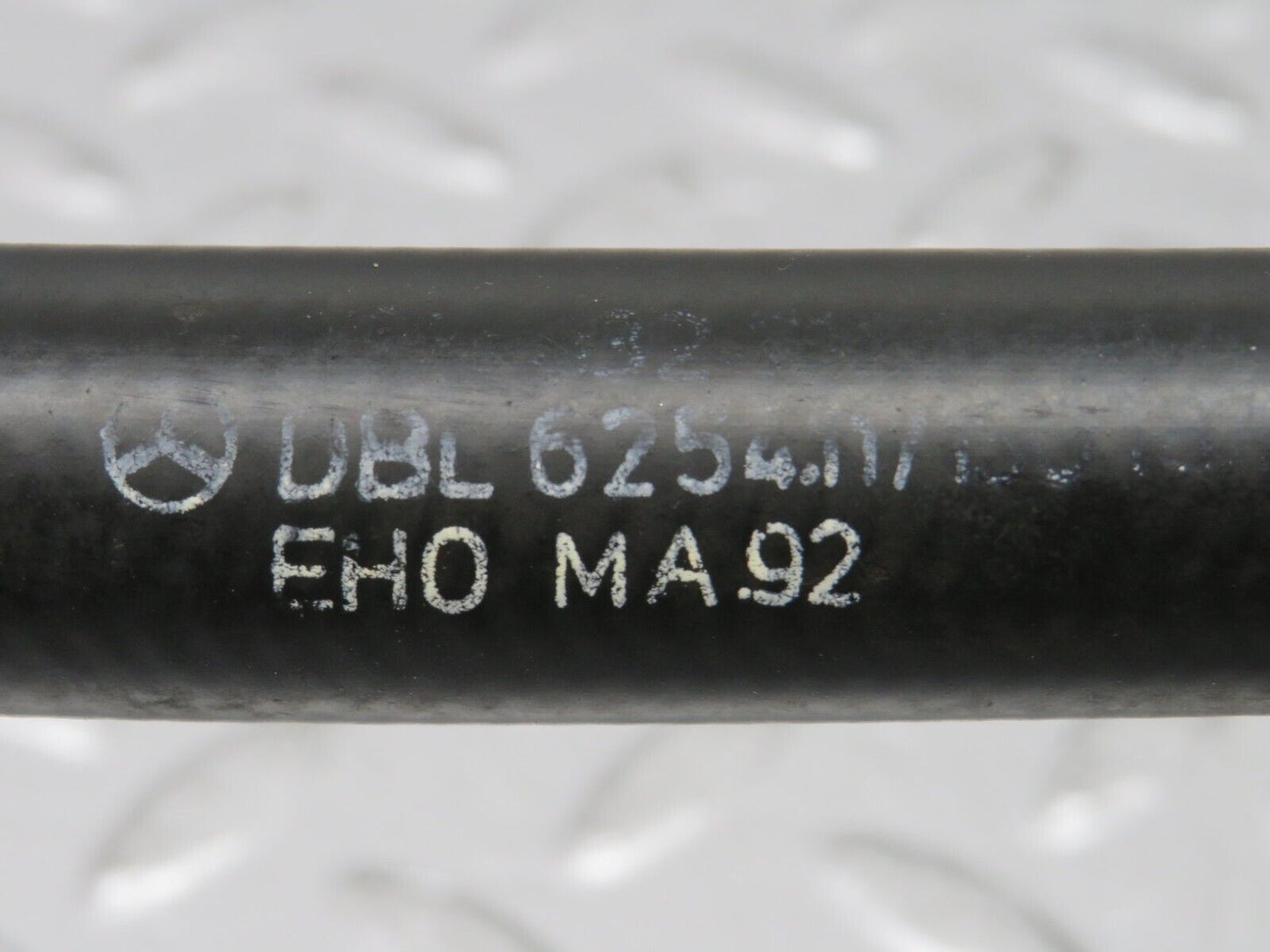 31365 Mercedes-Benz S124 220TE Wagon Radiator Hose Pipe 1248306296