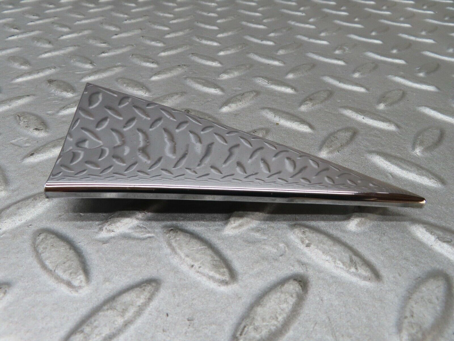 17553 Mercedes-Benz W116 450SEL Left Door Exterior Mirror Chrome Triangle Cover