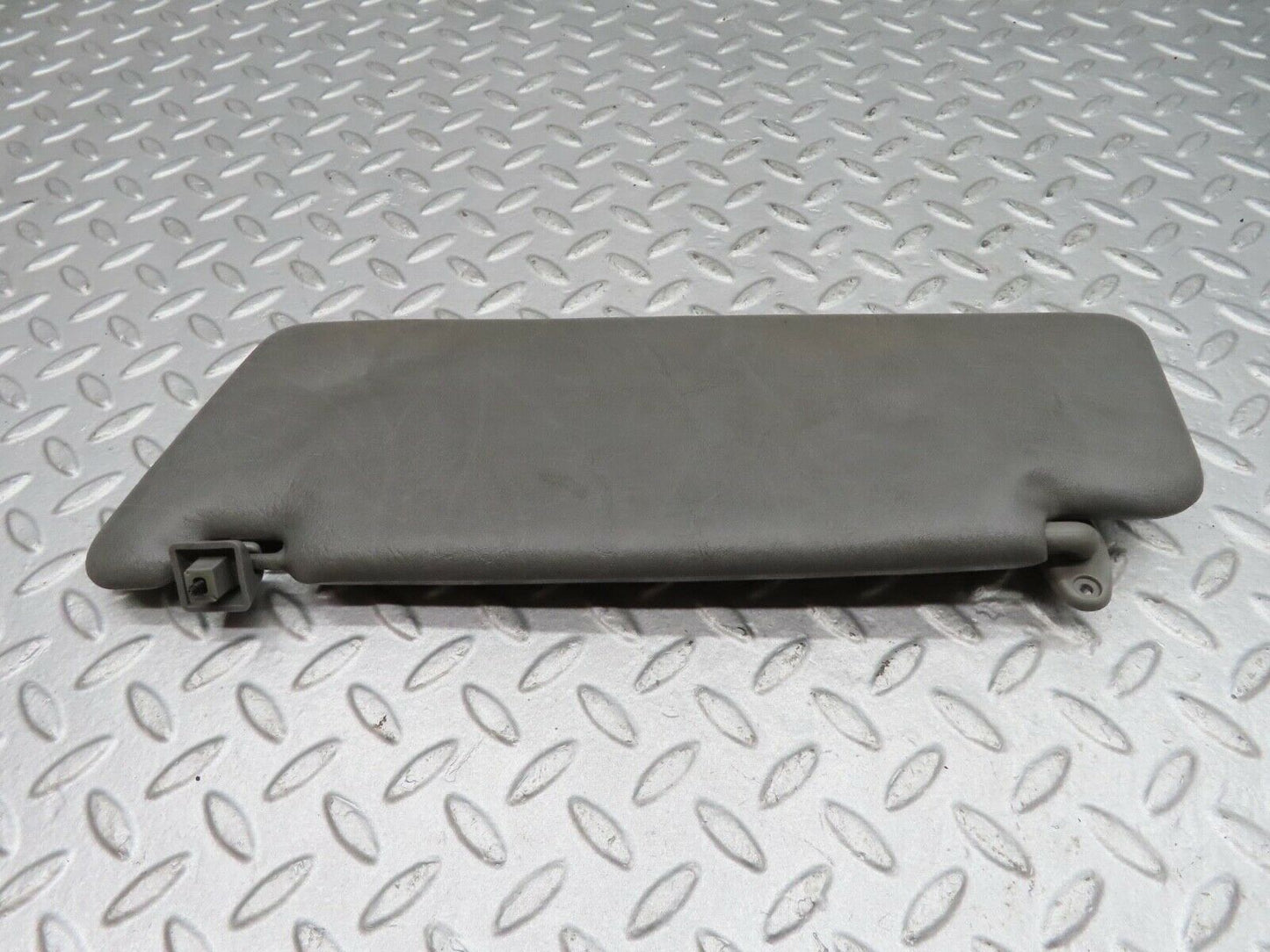 16182 Mercedes-Benz W124 260E Sun Visor Right Side Grey