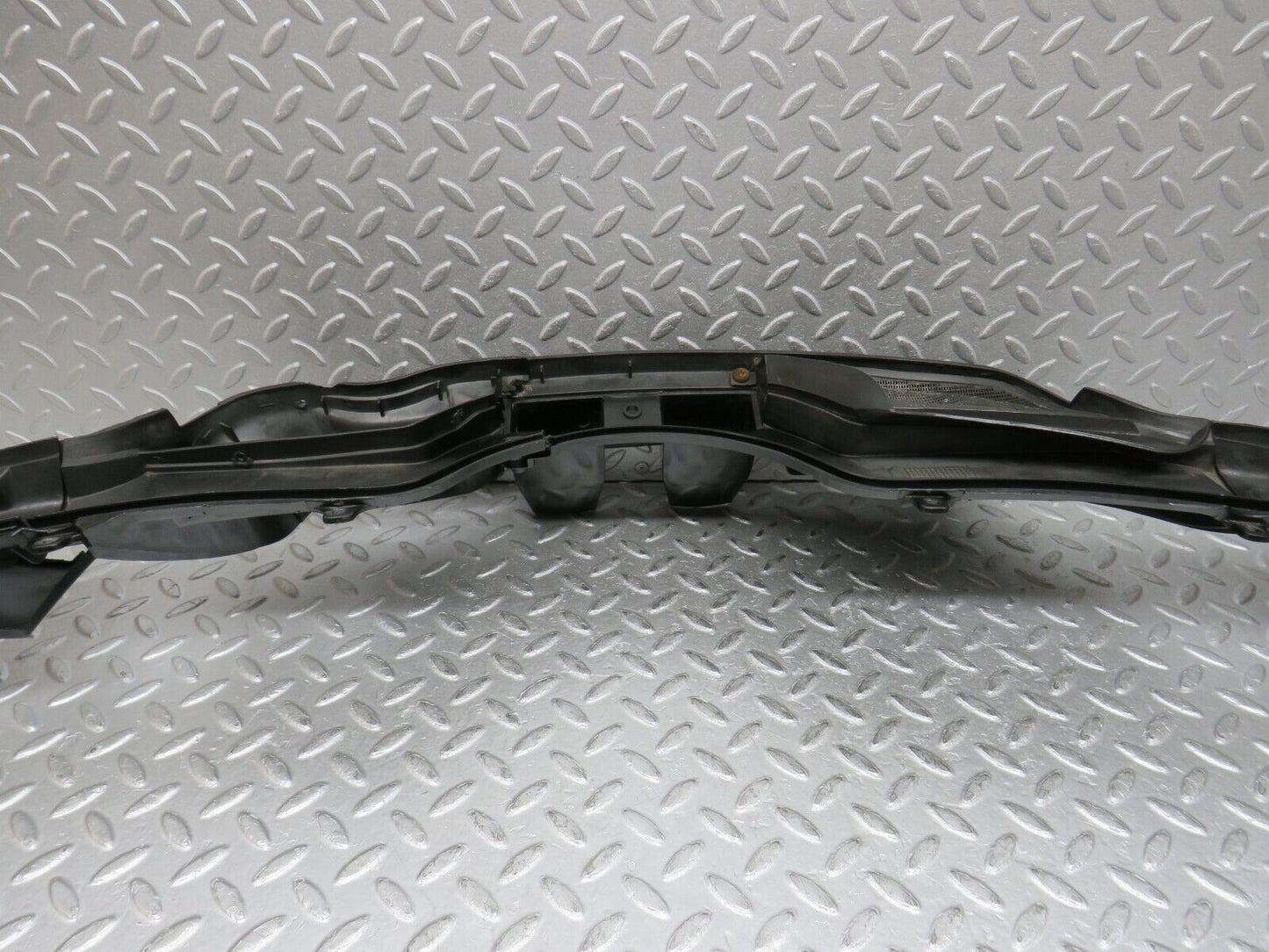 37886 Mercedes-Benz A124 320E Cabriolet Water Drain 1246204278 1246283707 1246283407