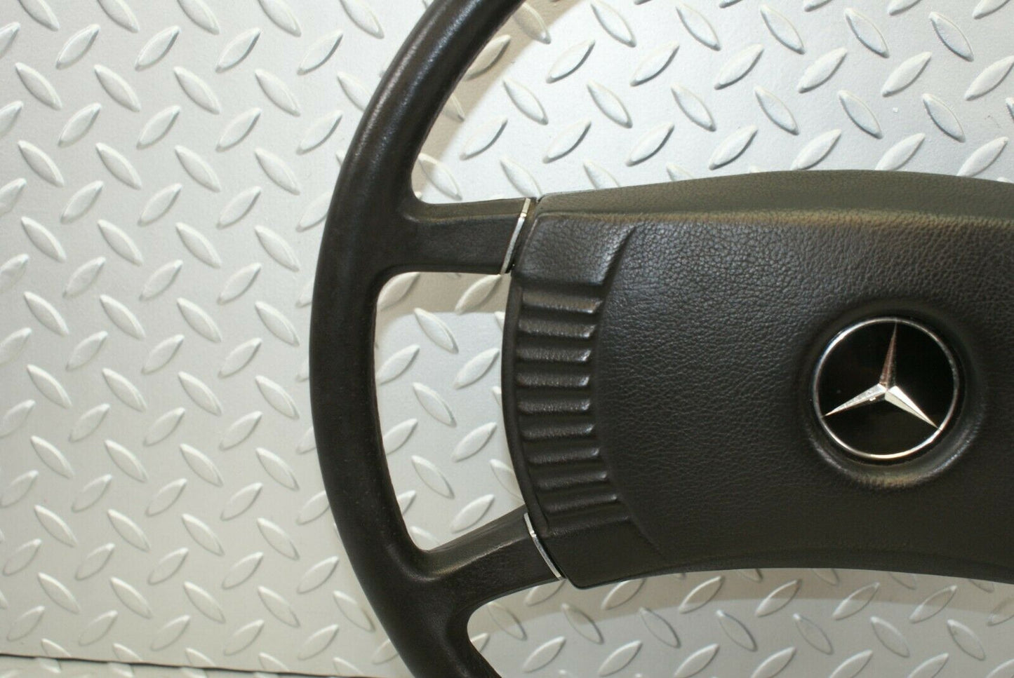3149 Mercedes-Benz W115 220D Steering Wheel 1164640017
