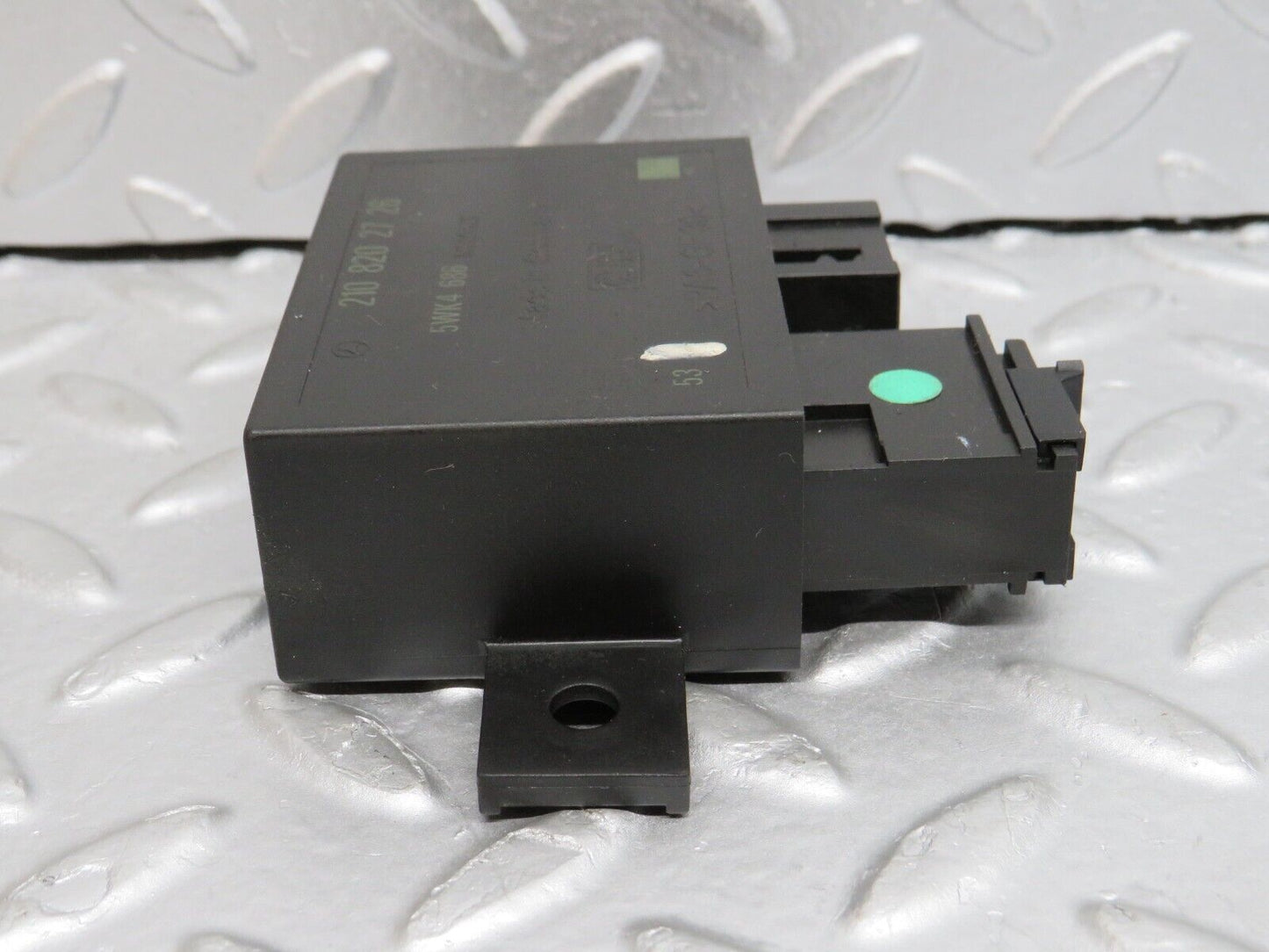 39484 Mercedes-Benz R129 320SL Coupe Central Lock Control Unit 2108202726
