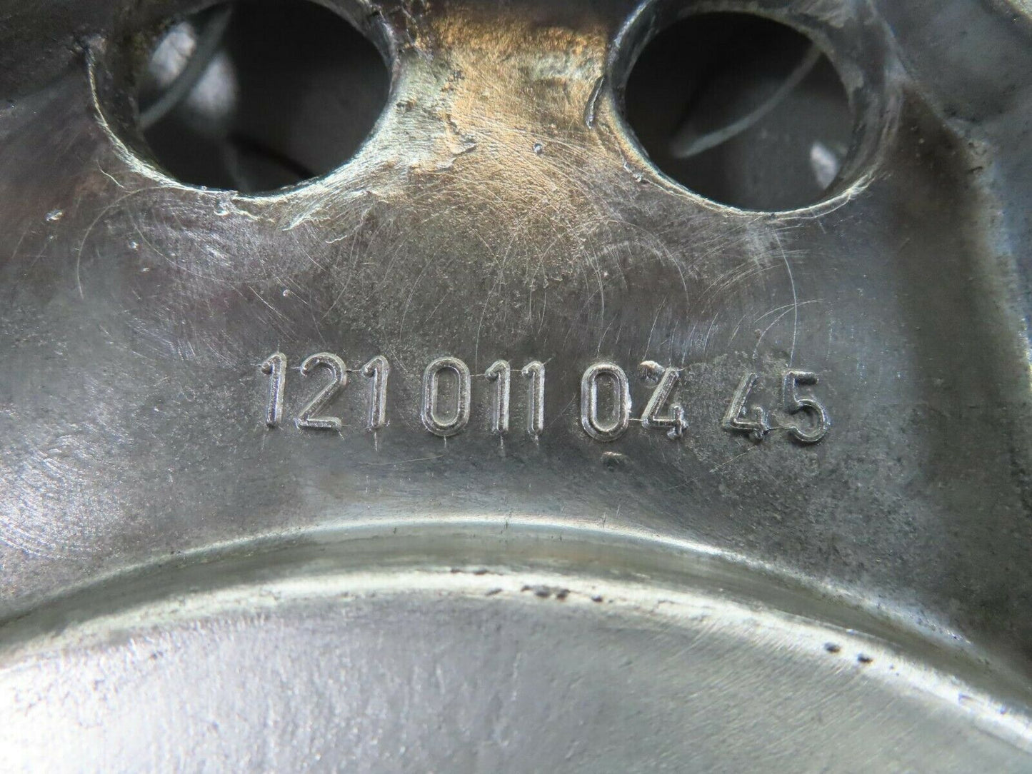 9514 Mercedes-Benz W111 220SE Gearbox Flange 1210110445