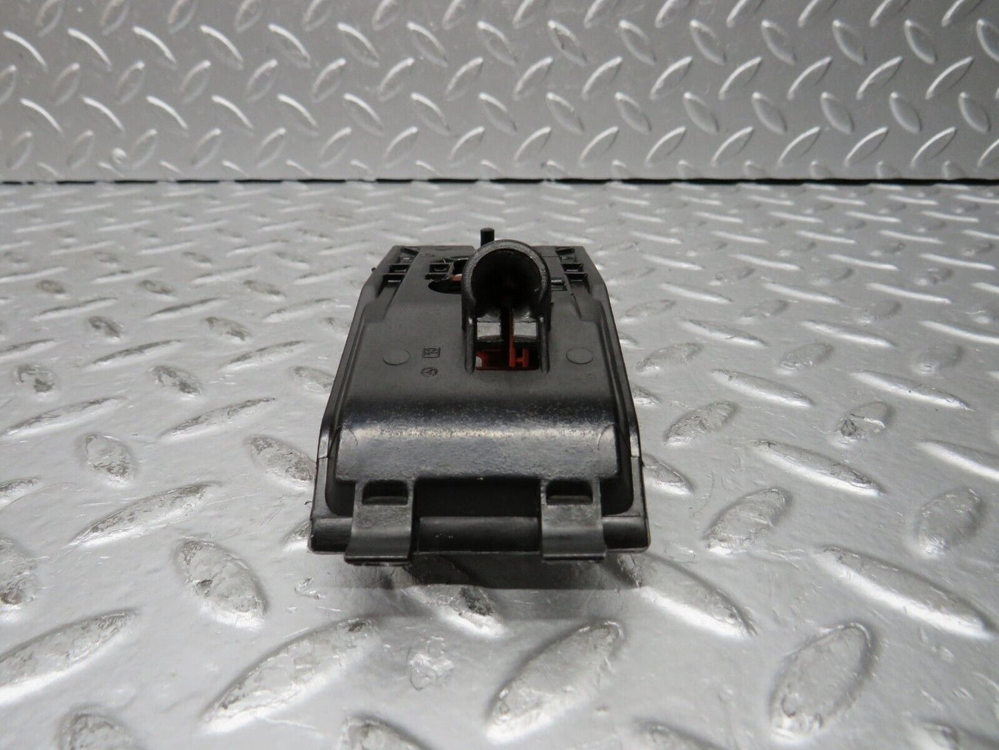 30322 Mercedes-Benz W124 230E Hood Opener Bonnet Opener Release