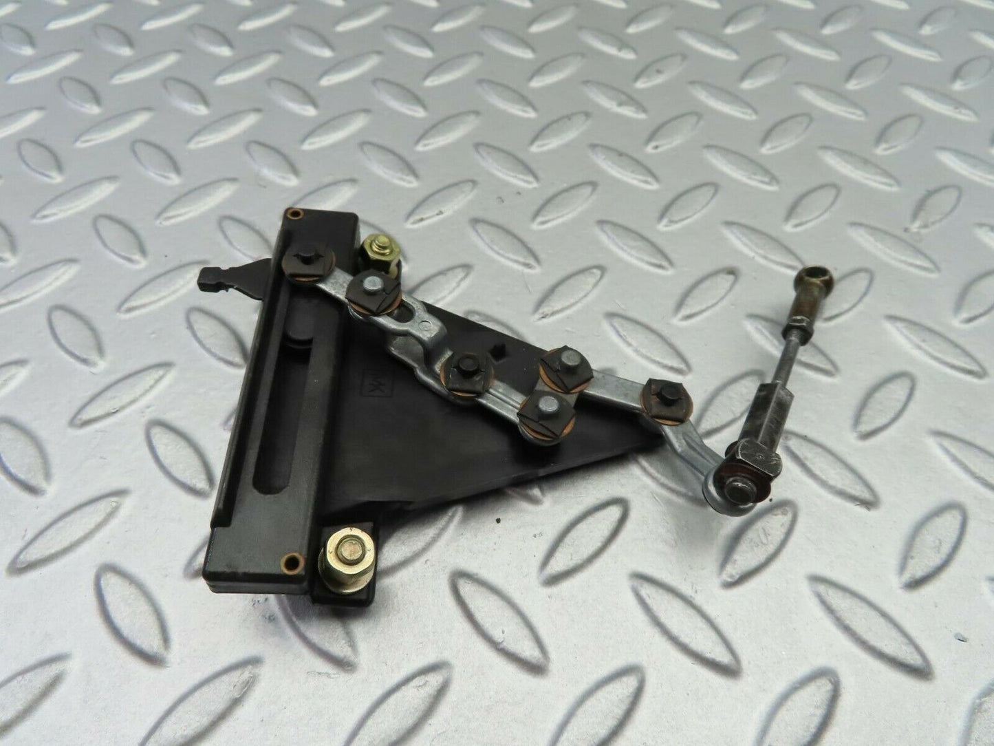 6949 Mercedes-Benz C107 350SLC Coupe Heater Control Lever Mechanism