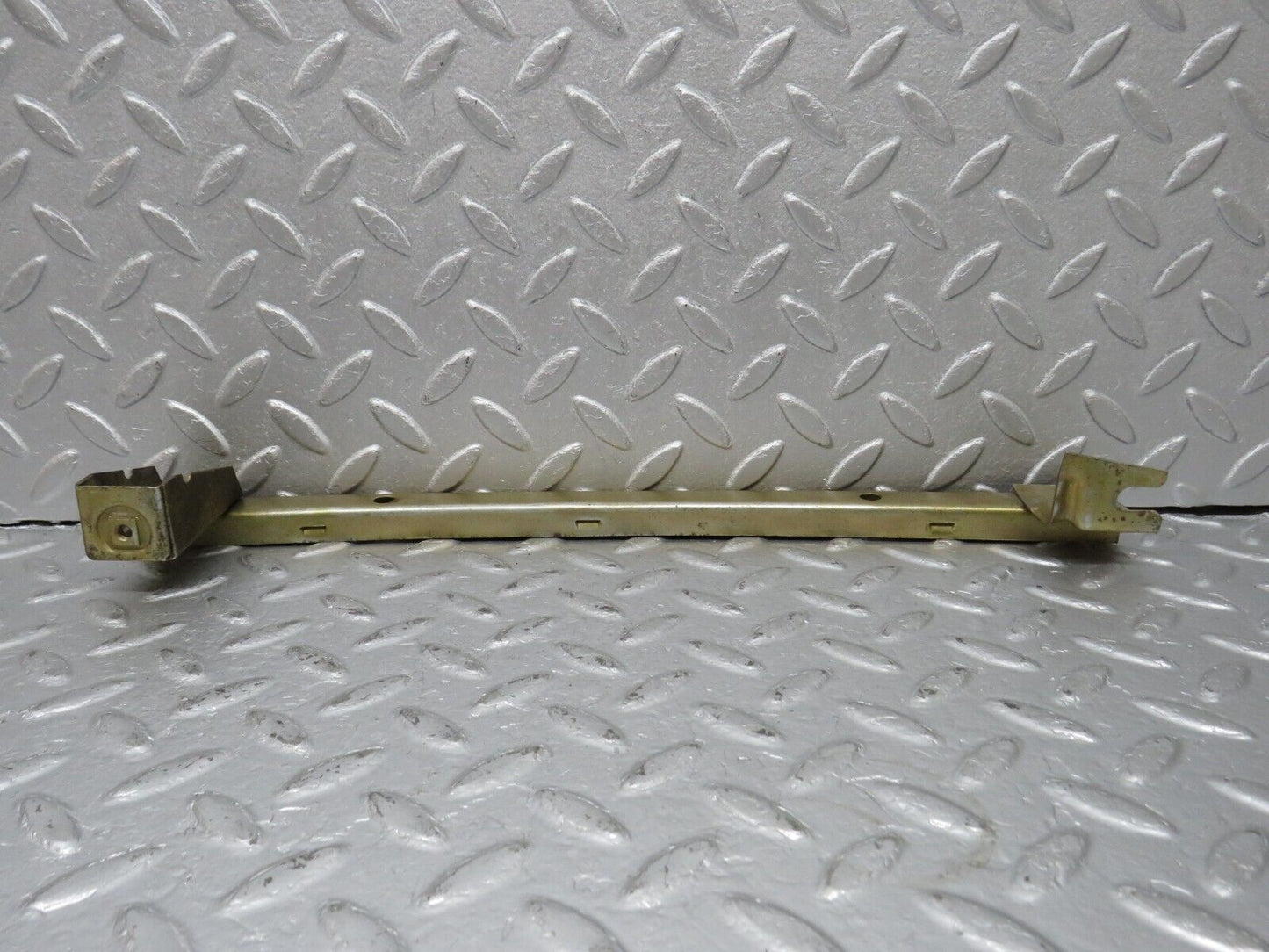40587 Mercedes-Benz W123 300D Rear Left Door Window Channel