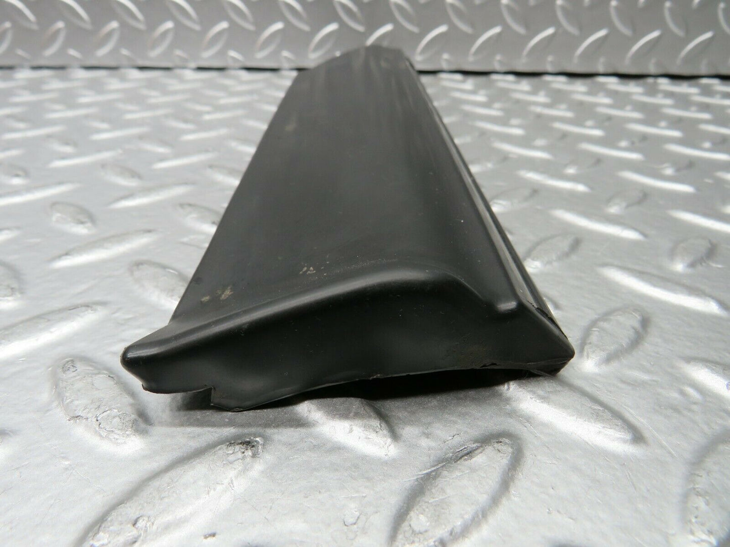 23005 Mercedes-Benz C123 230CE Coupe Front Left Fender Wing Lower Moulding Trim