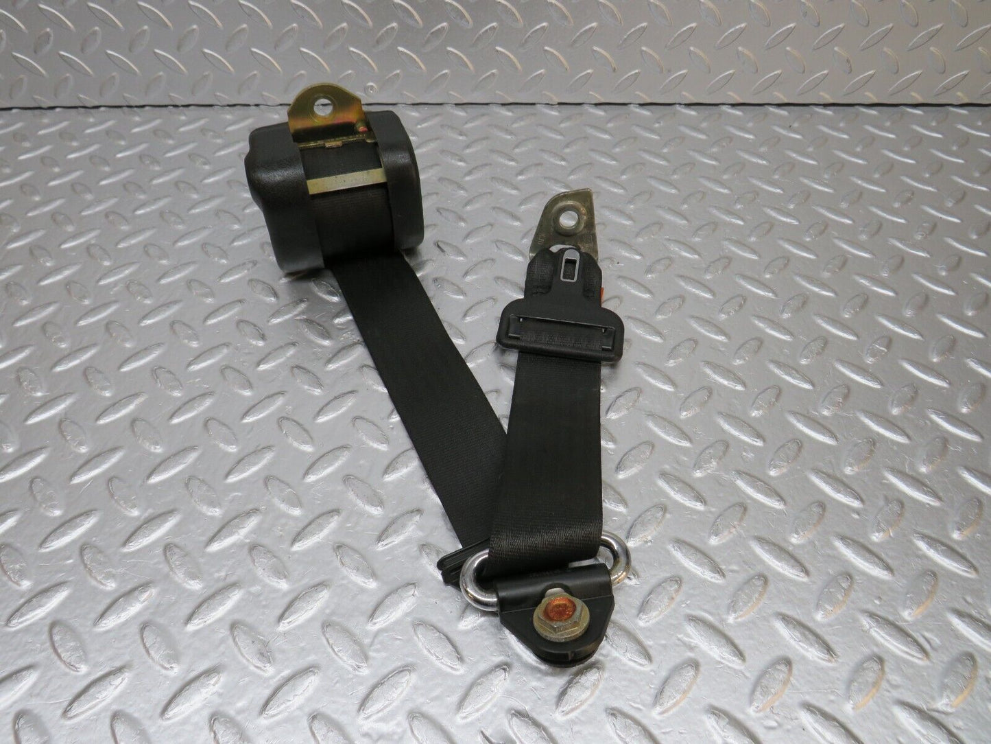 0599 Mercedes-BenzW123 230E Rear Left Seat Belt  1268608985