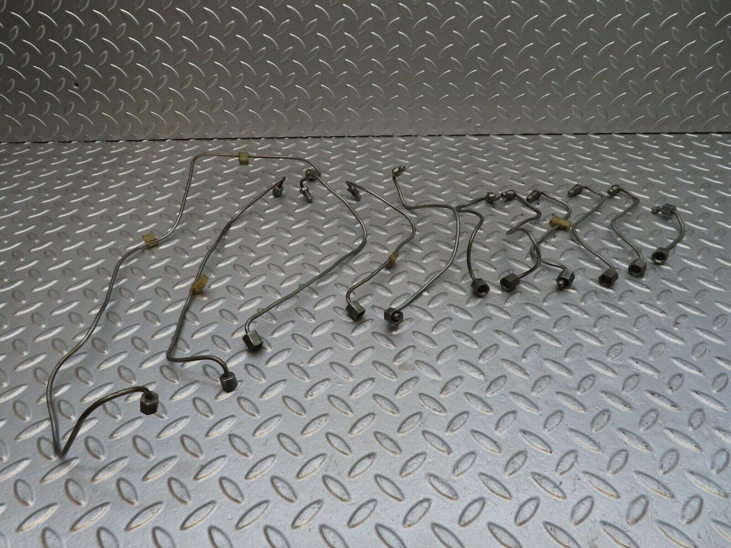 14388 Mercedes-Benz W116 350SE Fuel Line Hose Set