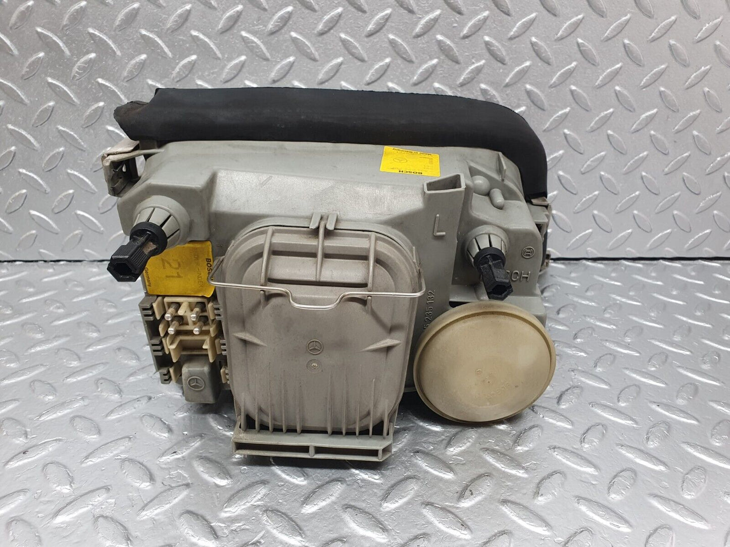 42403 Mercedes-Benz R129 320SL Coupe Headlight Bosch Left 0301090701 1298203761 1305621235