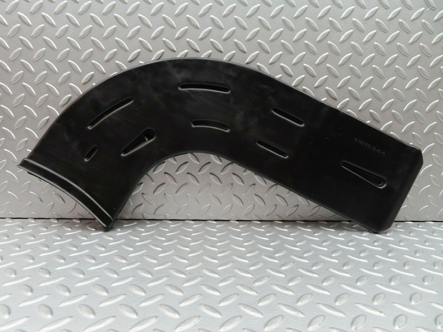 5689 Mercedes-Benz W123 200 Air Duct Vents Right Side 1238311046