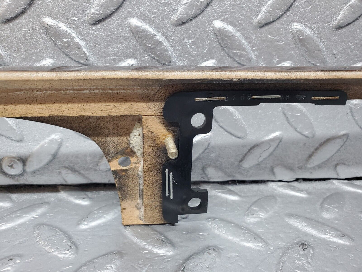 45987 Mercedes-Benz W126 420SE Dashboard Wood Trim Right Side