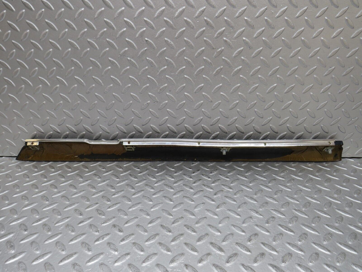 37305 Mercedes-Benz W109 300SEL Front Left Door Card Top Trim Blue