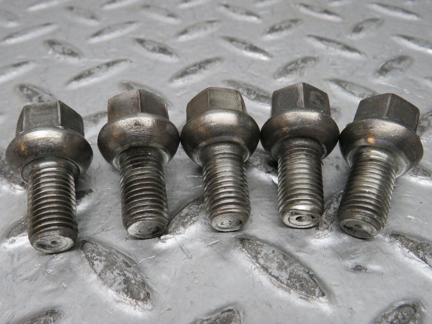 28546 Mercedes-Benz 5x Steel Wheel Lug Bolt M12x1.5
