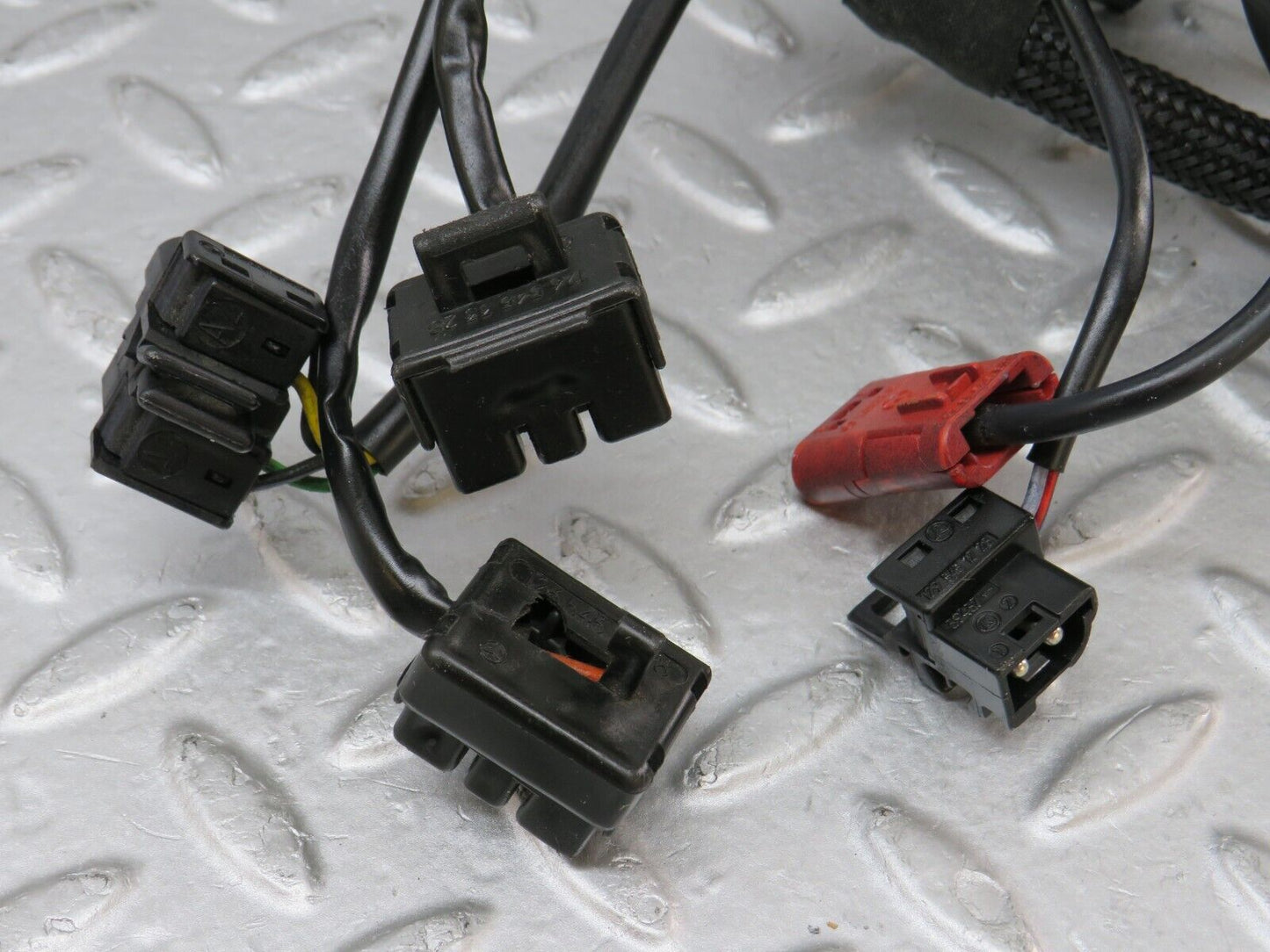 36826 Mercedes-Benz R129 300SL-24 Front Right Electric Seat Wiring 1295401410