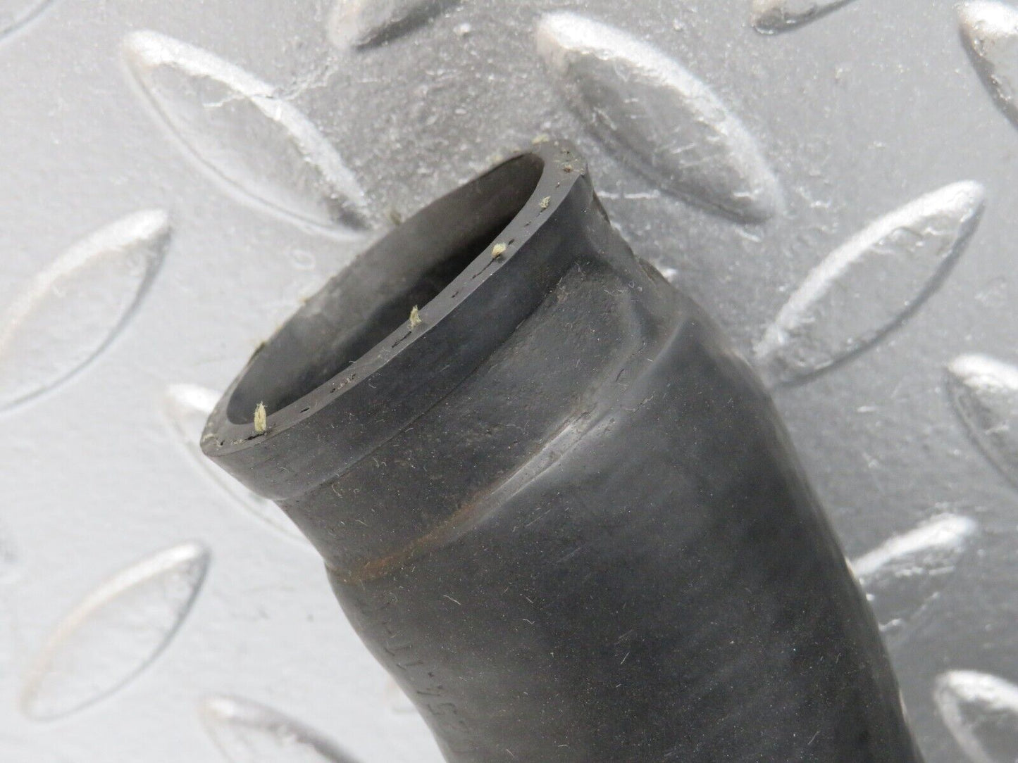 32549 Mercedes-Benz S124 300TE Wagon Coolant Hose Pipe 1245012482