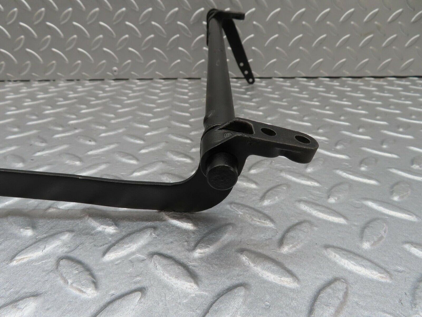 12754 Mercedes-Benz W111 220SE Accelerator Pedal Linkage