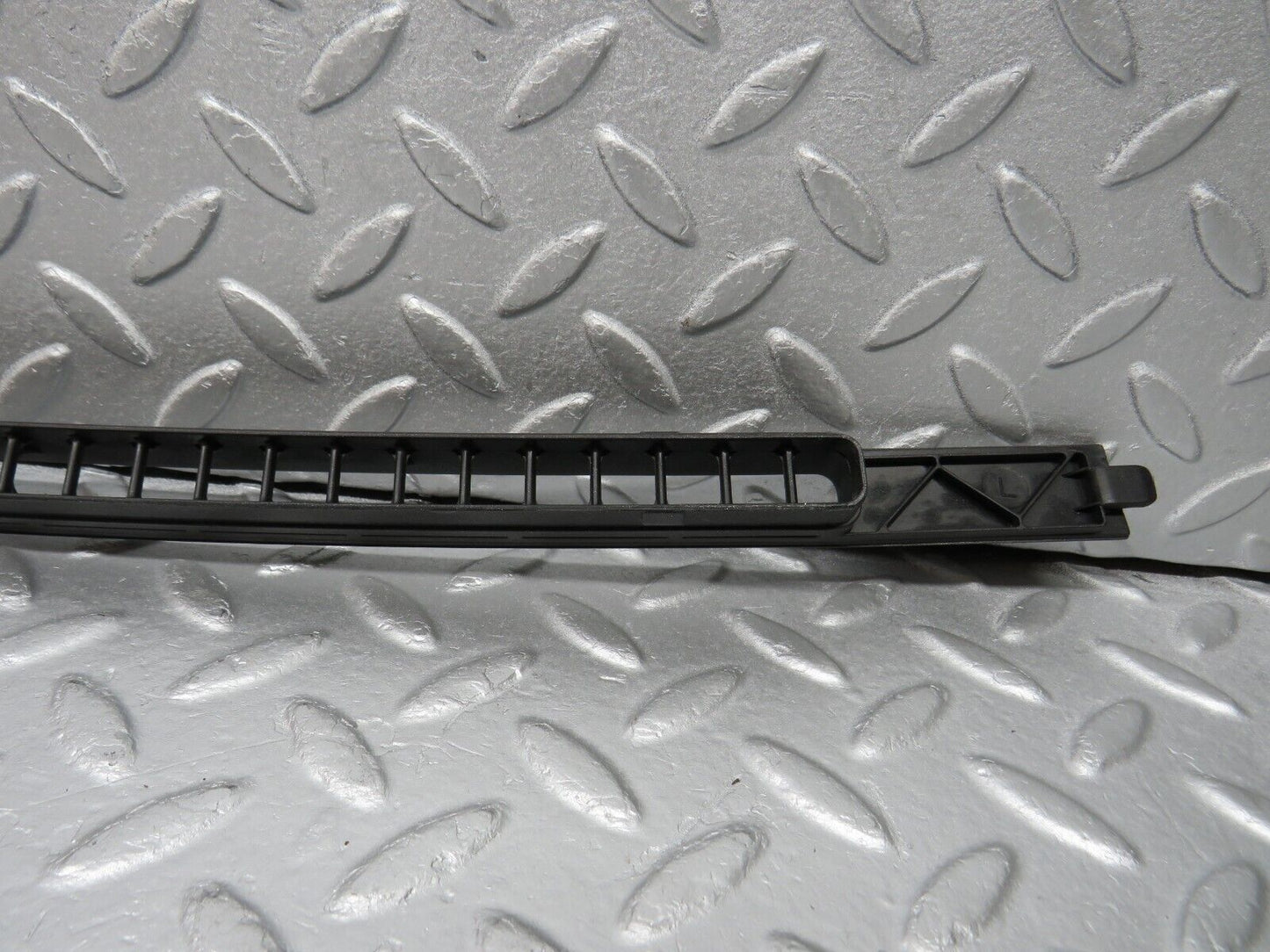 38518 Mercedes-Benz R129 280SL Coupe Dashboard Air Vent Trim Left 1296891180