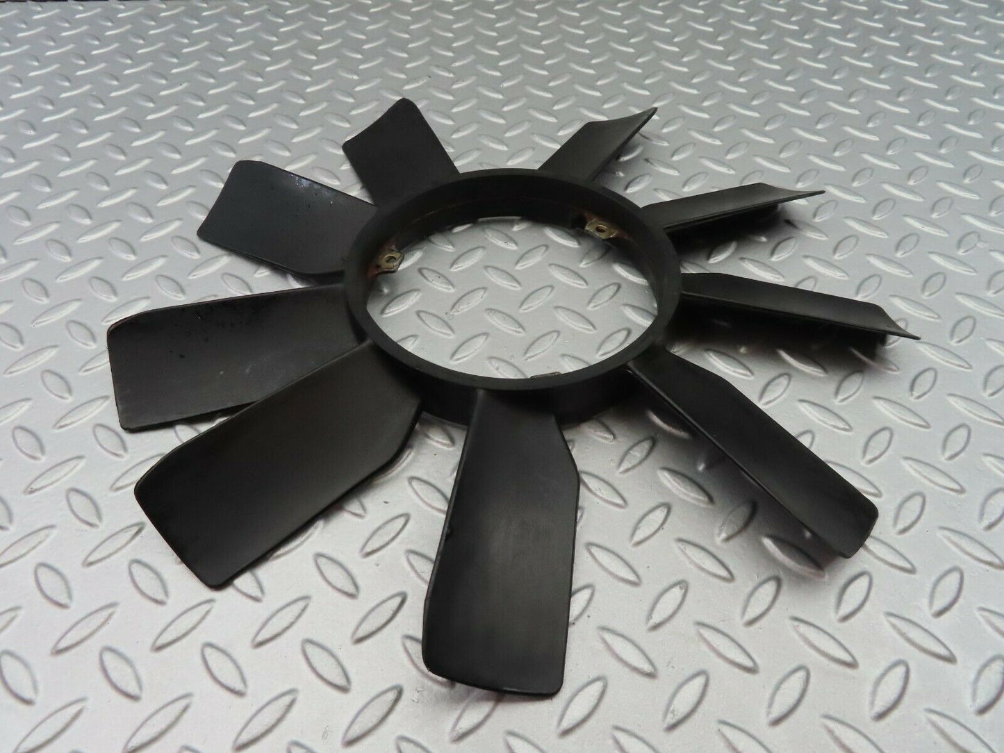 6810 Mercedes-Benz S124 E220 Wagon Engine Cooling Fan 6032000523