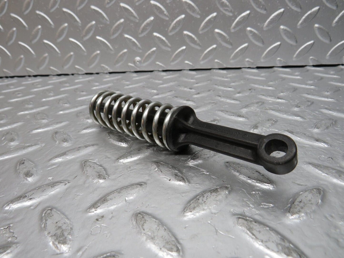31486 Mercedes-Benz S124 220TE Wagon Clutch Pedal Pushrod 2012910633