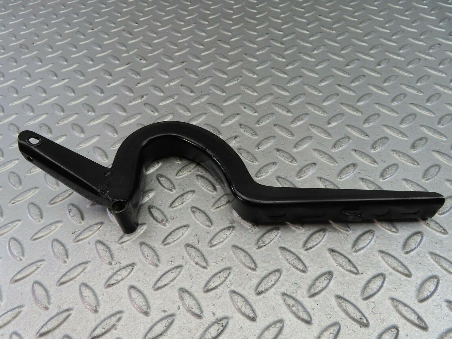 9694 Mercedes-Benz C123 280CE Coupe Trunk Lid Hinge Right Side 1237500287
