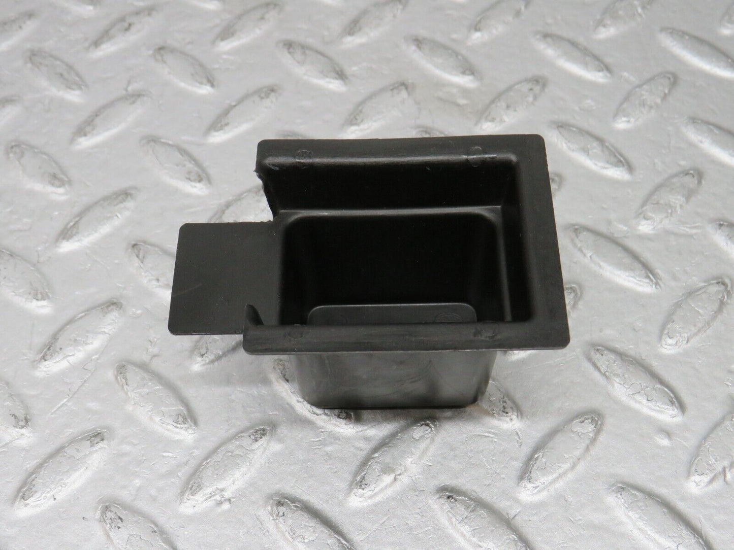 36718 Mercedes-Benz W201 190E Switch Holder 2018210065